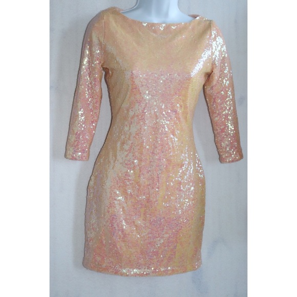 Nasty Gal Dresses & Skirts - Nasty Gal Glamorous Peach Metallic Iridescent Sequin Dress